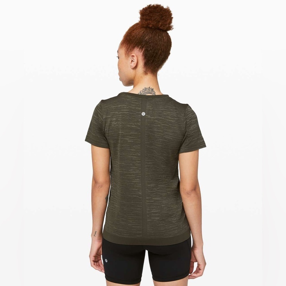 lululemon athletica swiftly tech green stretchy top comfy gym yoga athleisure